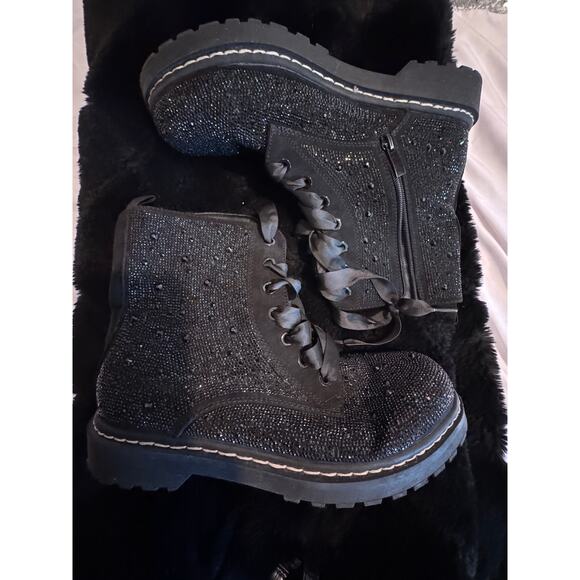 Betsey Johnson x torrid black rhinestone Hudson rocket combat boot 10 ww - Picture 3 of 15